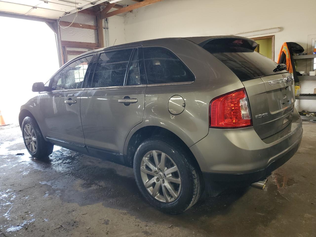 2014 Ford Edge - Image 2
