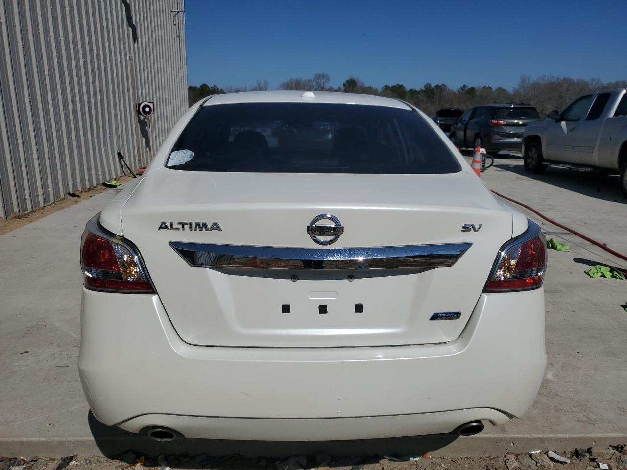 2014 Nissan Altima - Image 6