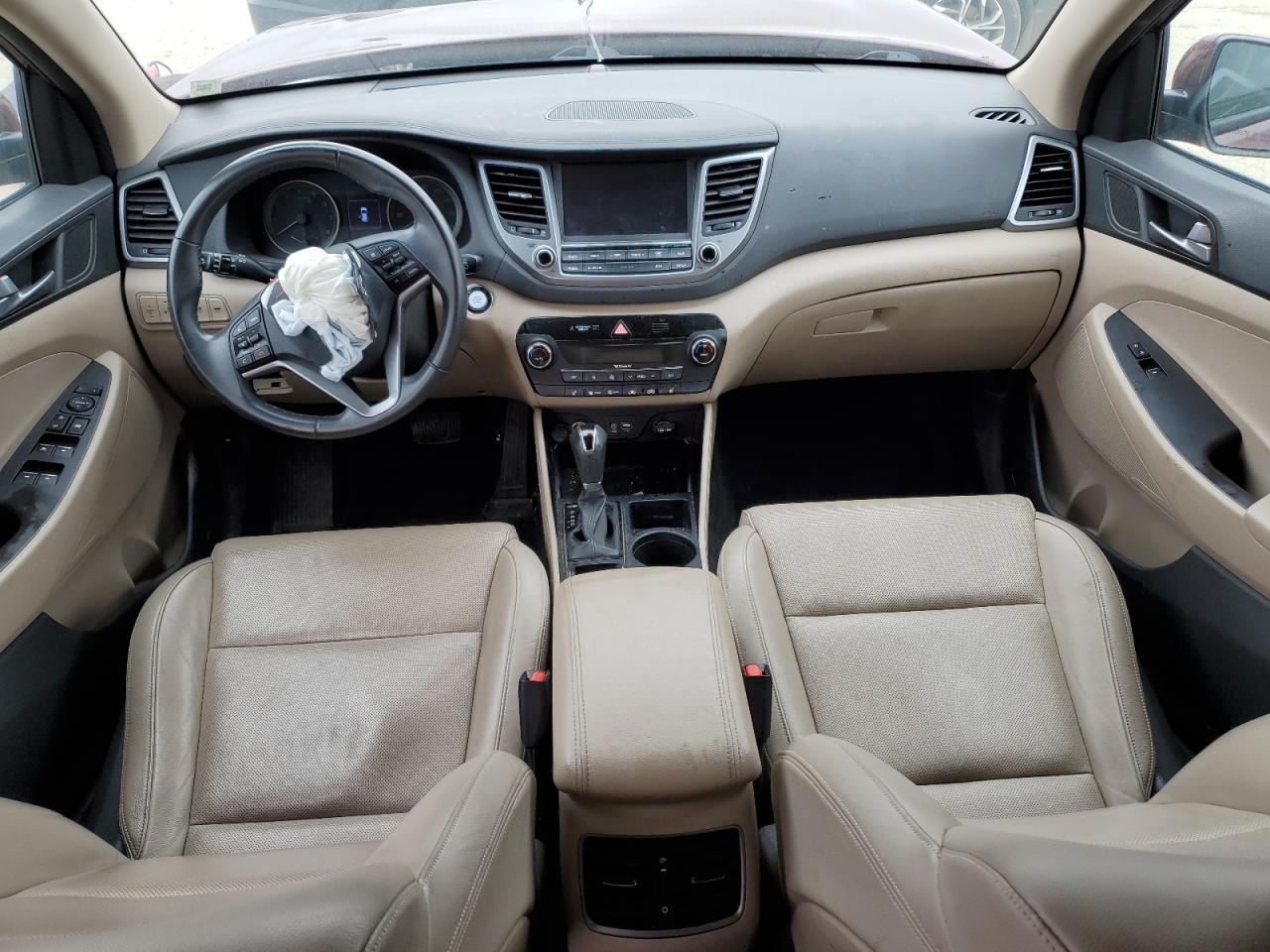 2016 Hyundai Tucson - Image 8