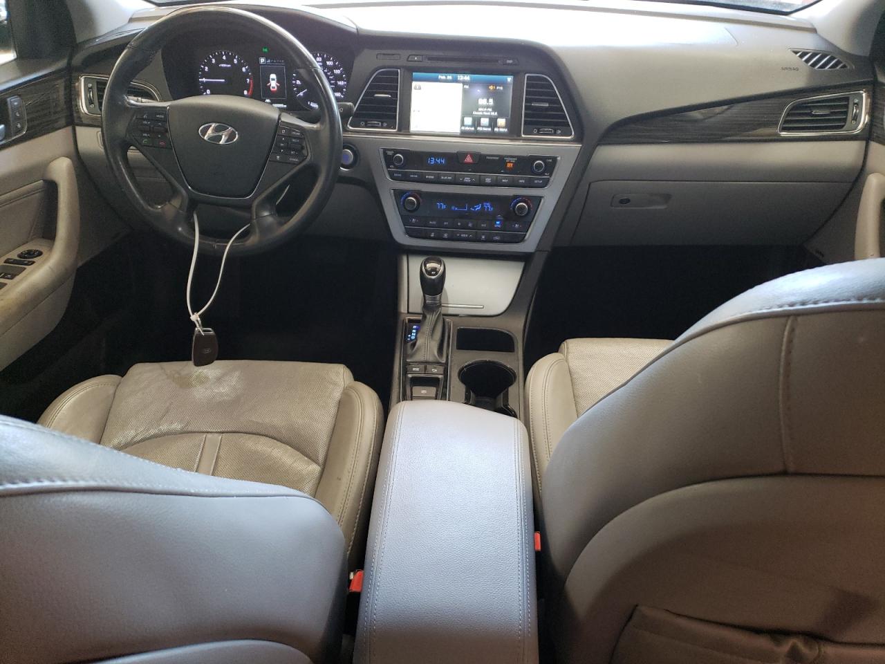 2015 Hyundai Sonata - Image 8