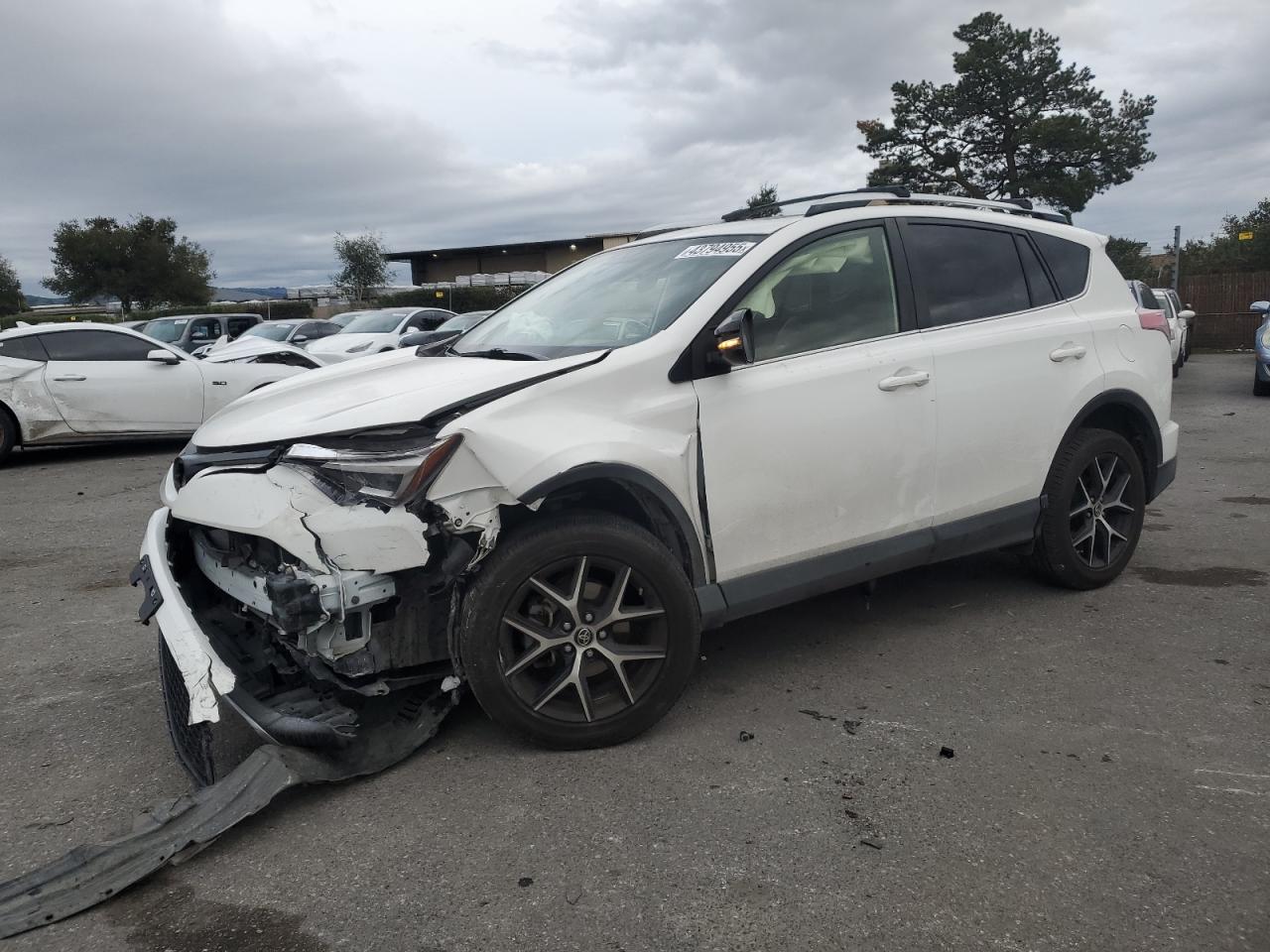 2016 Toyota RAV 4 - Image 1