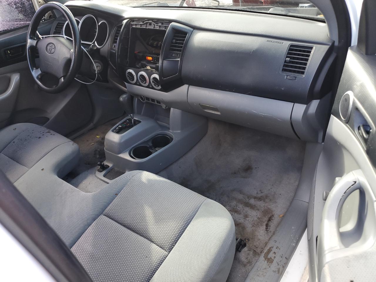 2009 Toyota Tacoma - Image 8