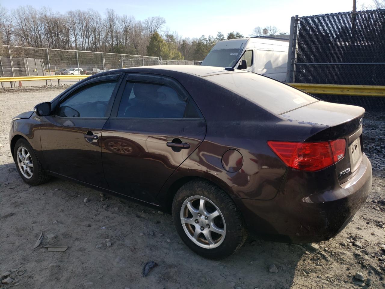 2010 Kia Forte - Image 2