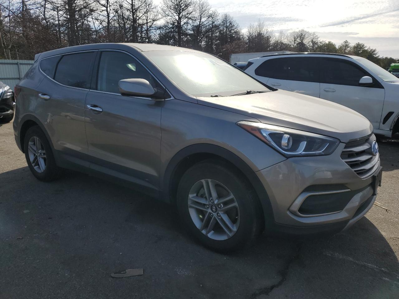 2018 Hyundai Santa Fe - Image 4