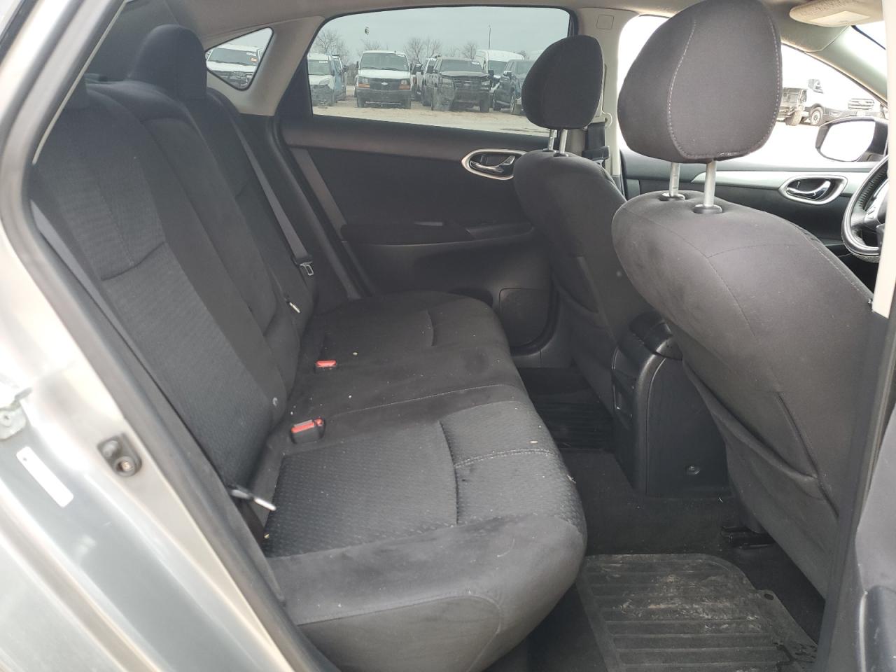 2013 Nissan Sentra - Image 10