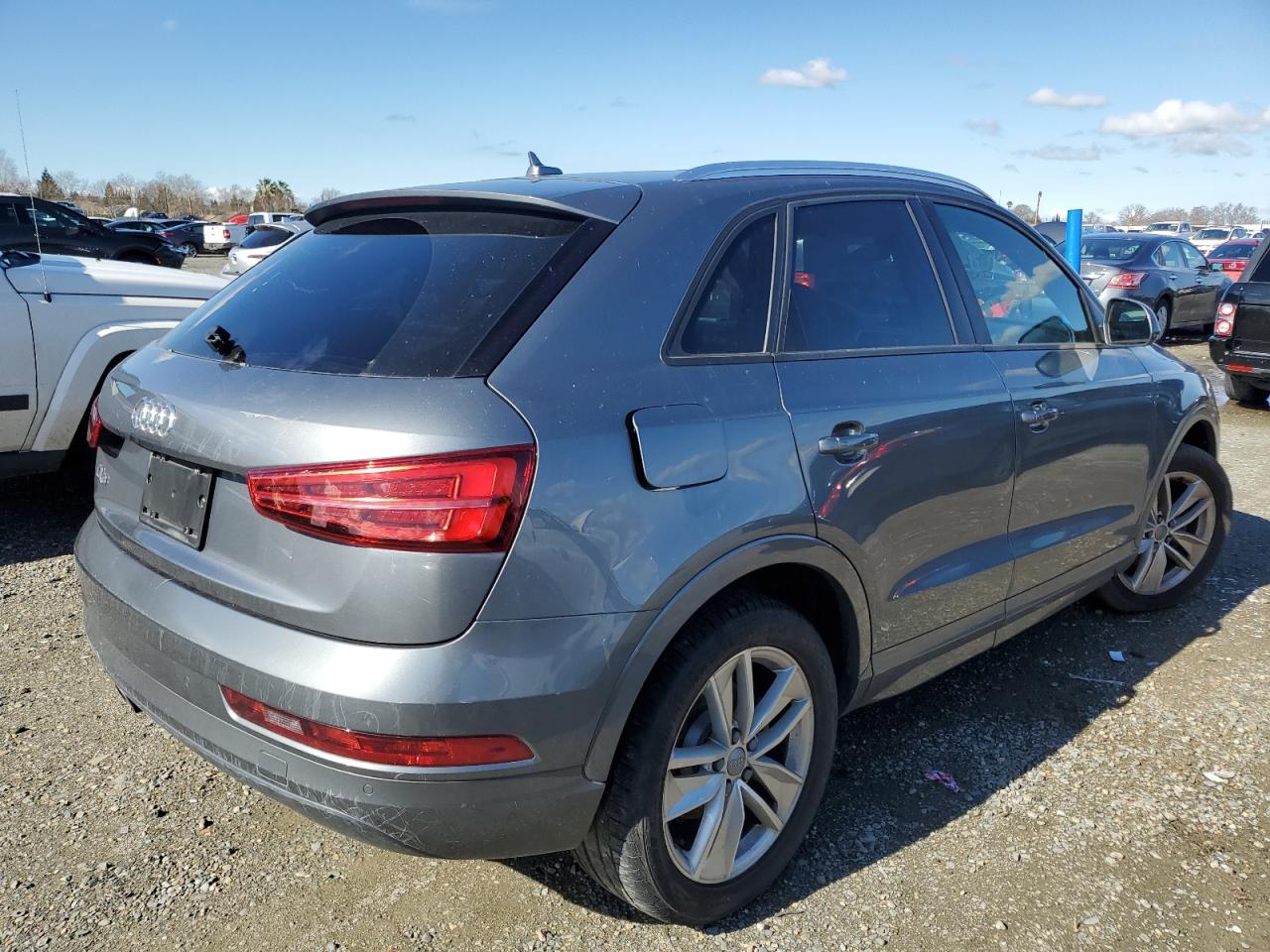 2017 Audi Q3 - Image 3