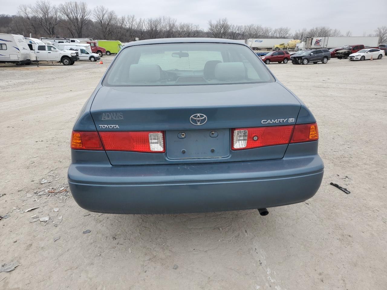 2000 Toyota Camry - Image 6