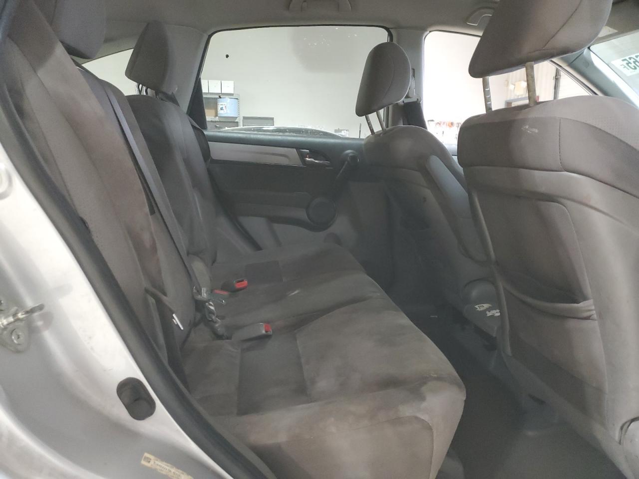2011 Honda CR-V - Image 11