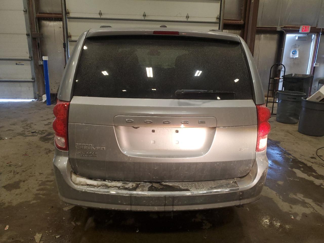 2019 Dodge Caravan - Image 6