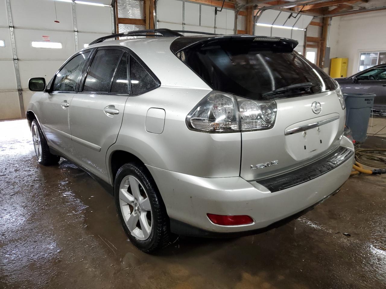 2007 Lexus RX - Image 2