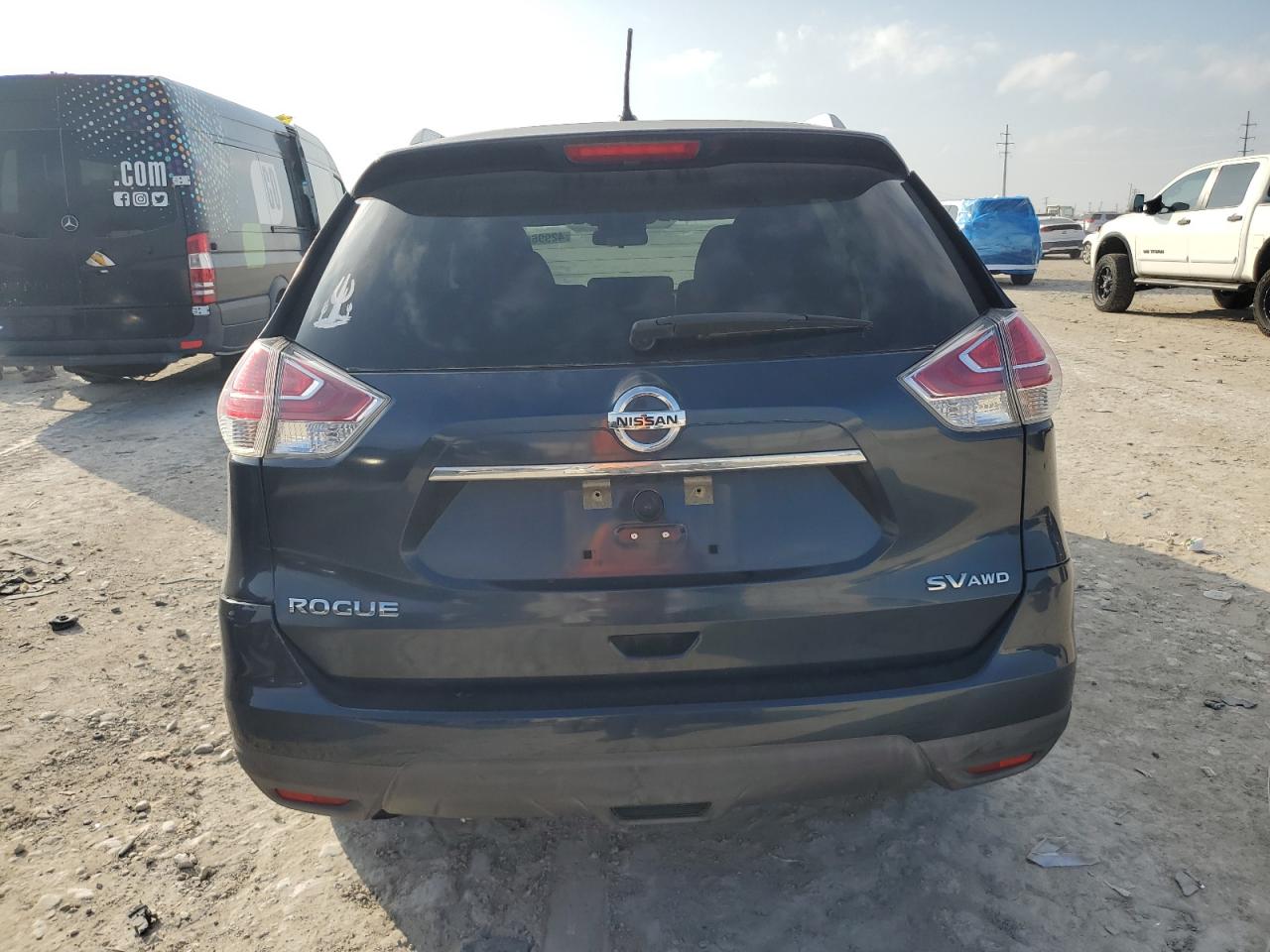 2015 Nissan Rogue - Image 6