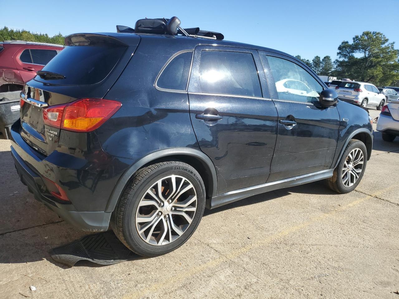 JA4AR3AWXJU001532 MITSUBISHI OUTLANDER 2018