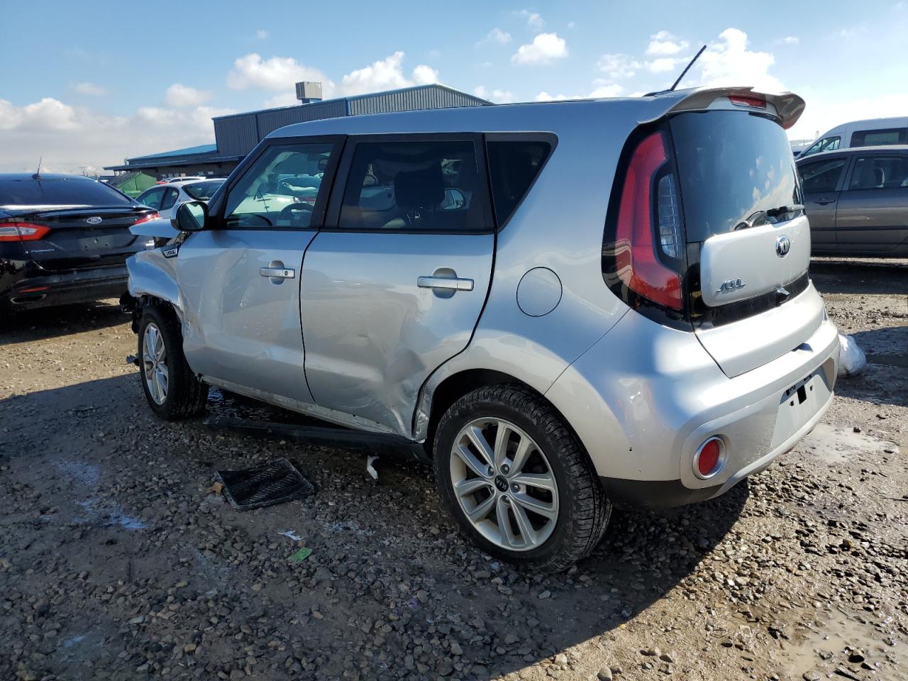 2019 Kia Soul - Image 2