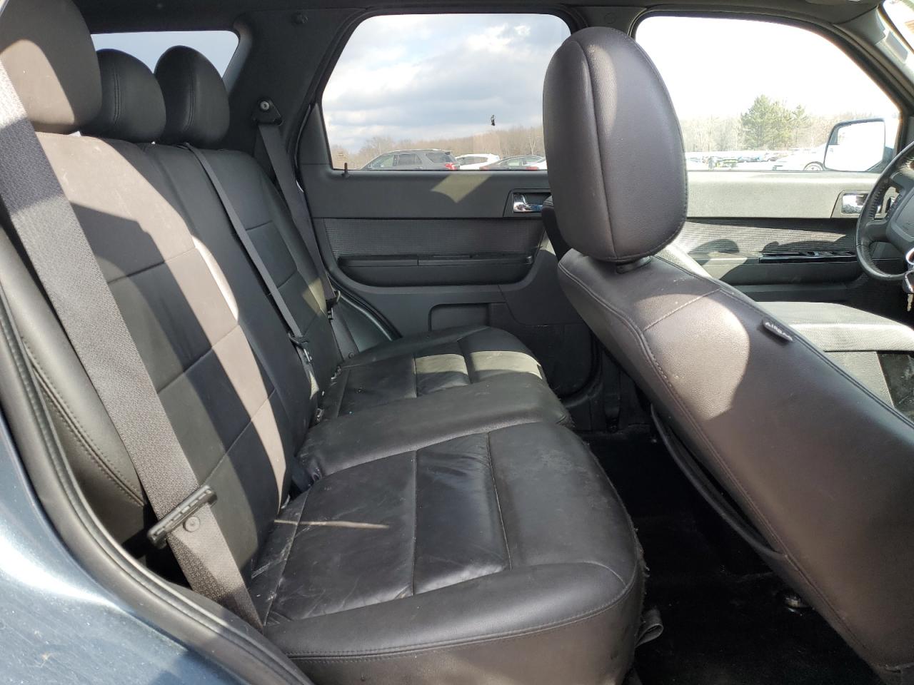 2012 Ford Escape - Image 11