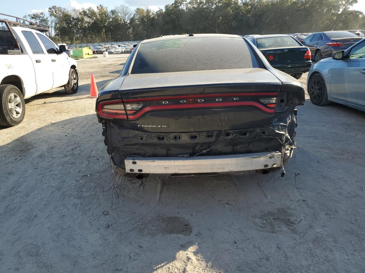 2018 Dodge Charger - Image 6