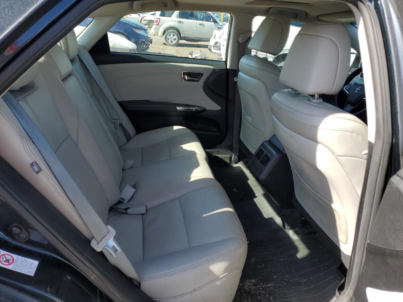 2017 Toyota Avalon - Image 10