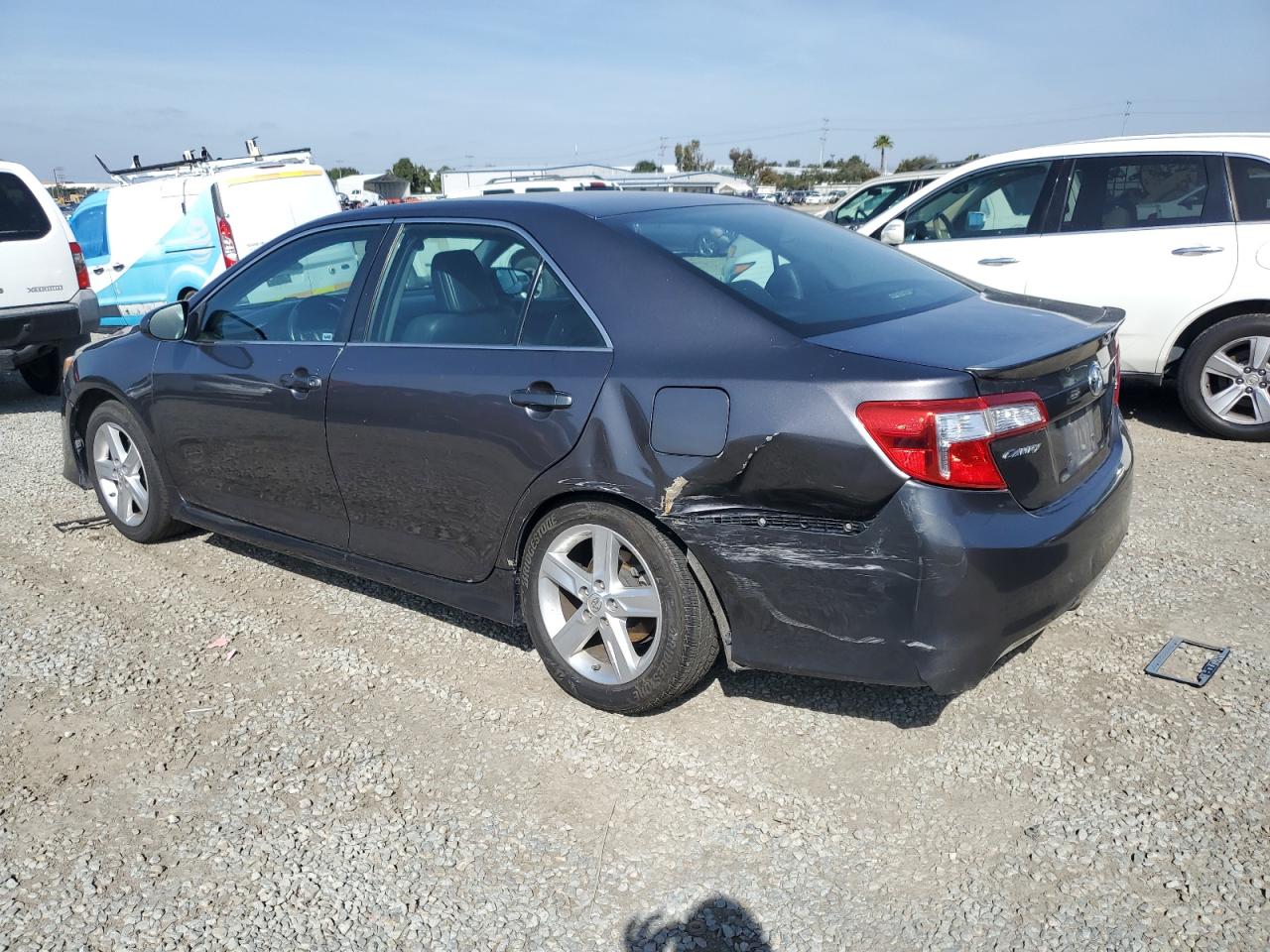 2014 Toyota Camry - Image 2
