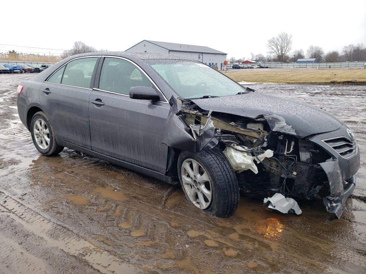 2011 Toyota Camry - Image 4