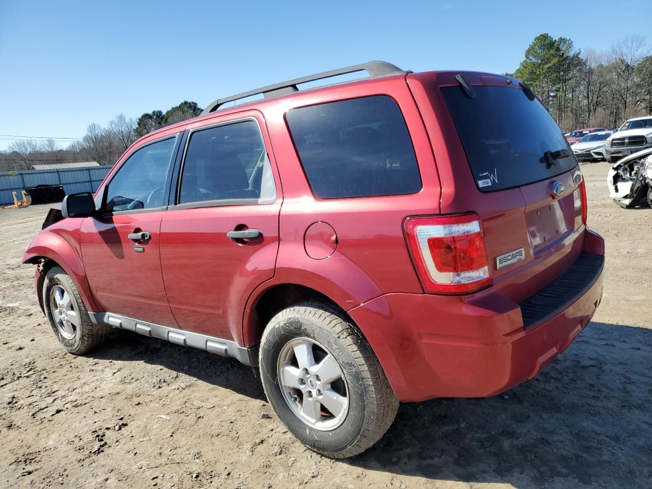 2009 Ford Escape - Image 2