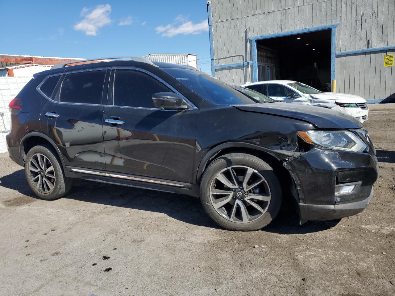 2019 Nissan Rogue - Image 4