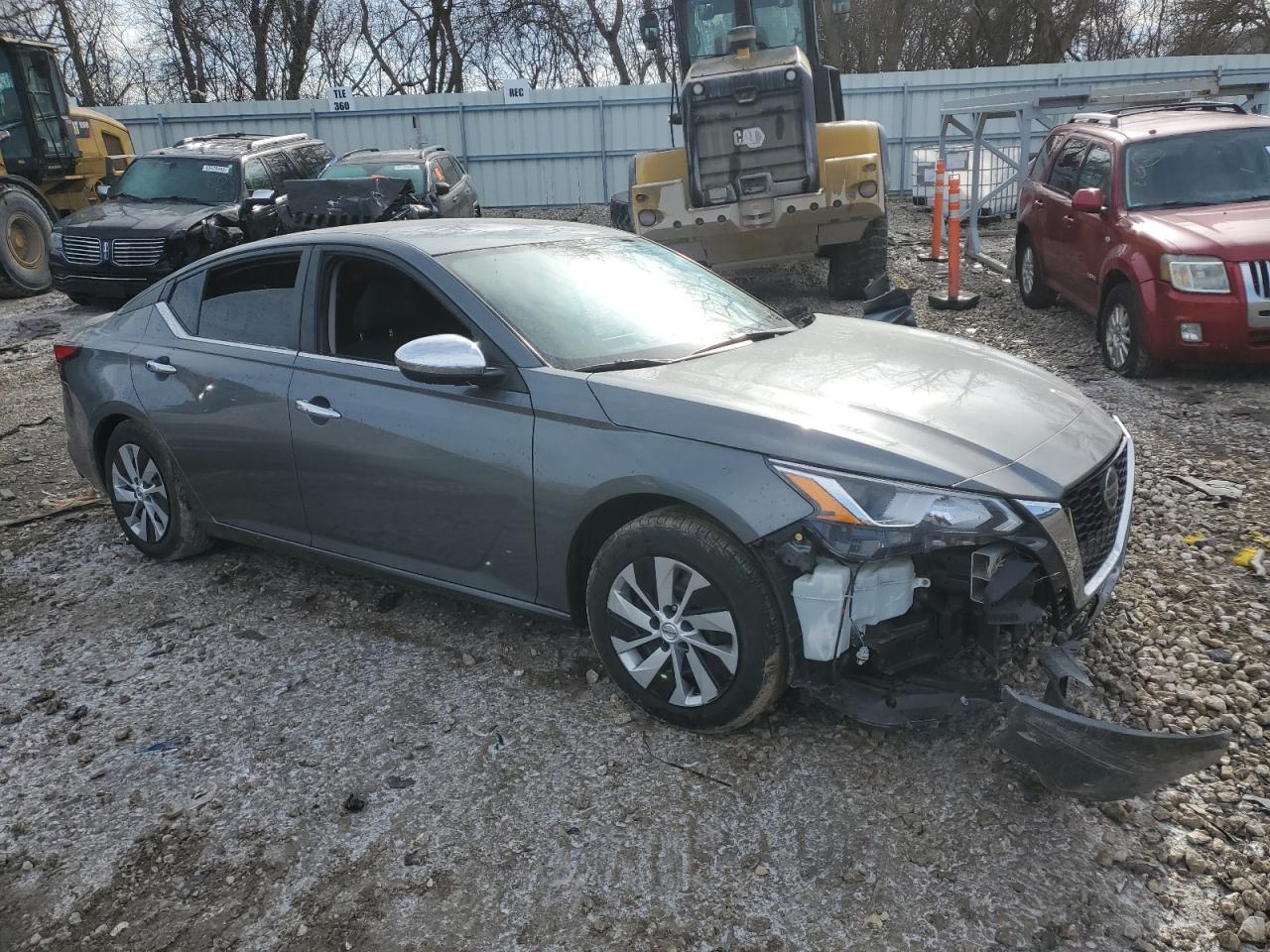 2021 Nissan Altima - Image 4