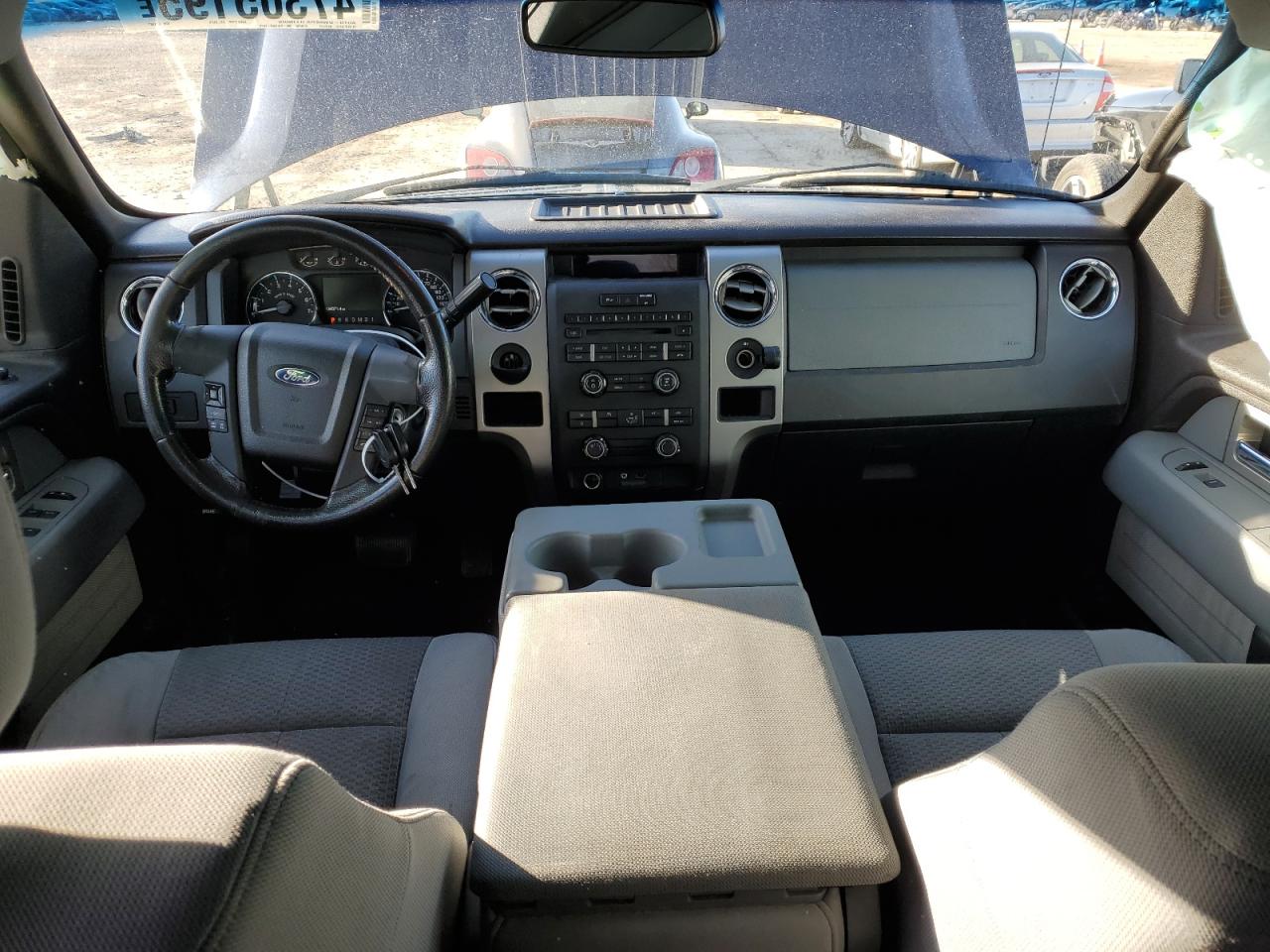 2011 Ford F-150 - Image 8