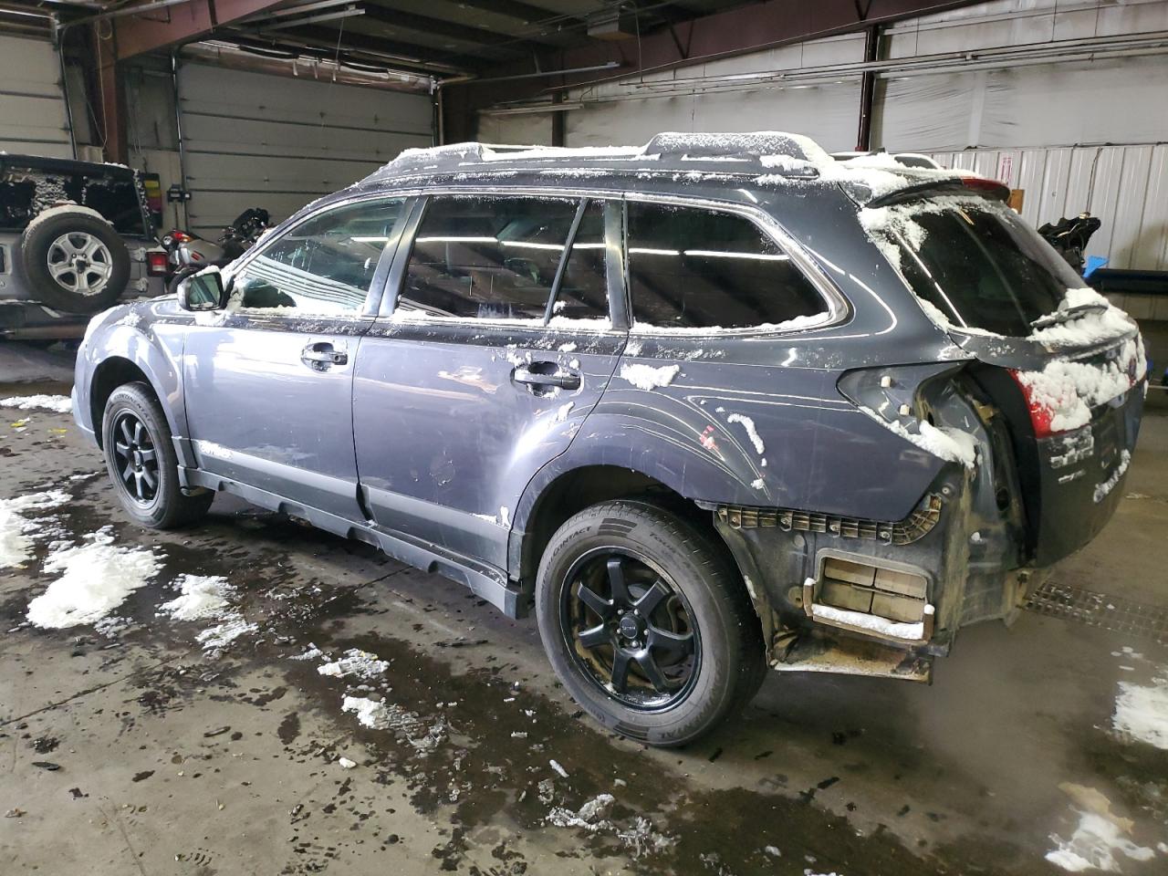 2014 Subaru Outback - Image 2