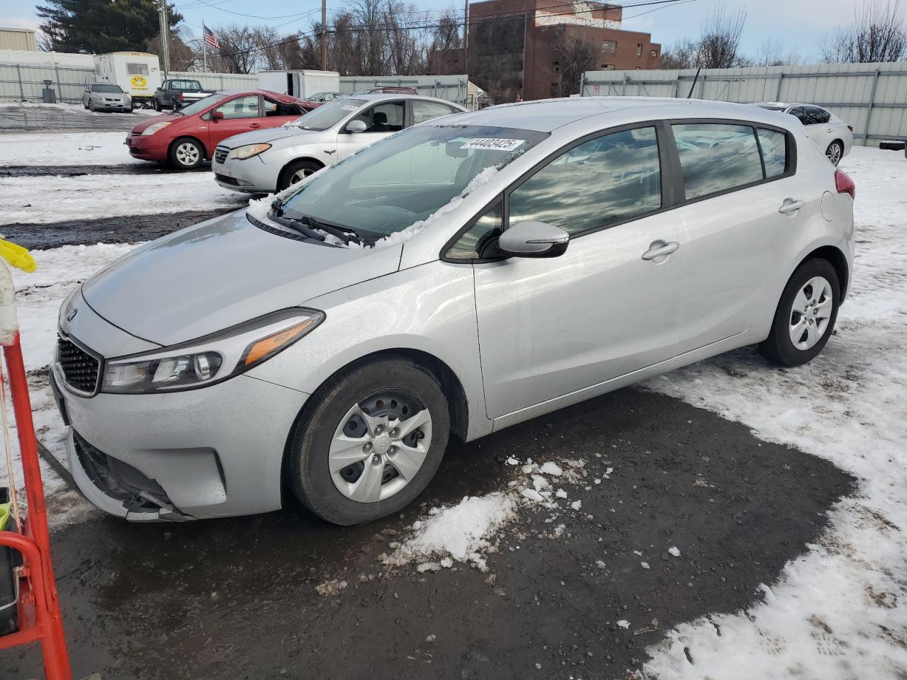 2017 Kia Forte - Image 1