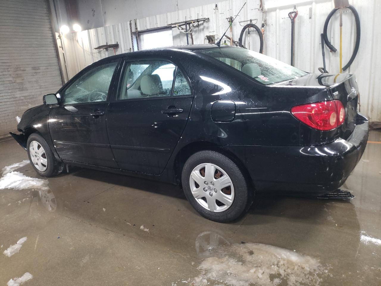 2007 Toyota Corolla - Image 2
