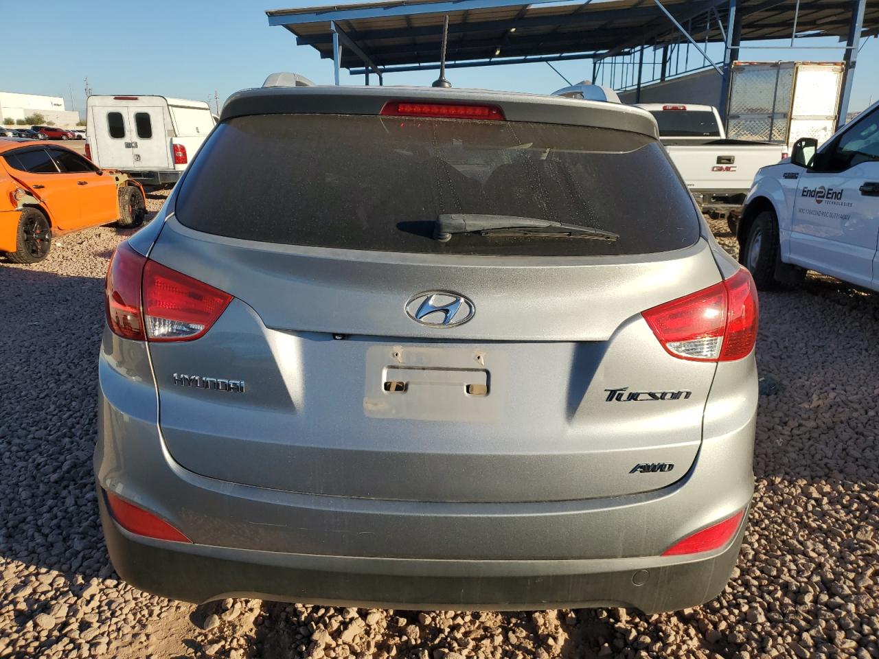 2010 Hyundai Tucson - Image 6