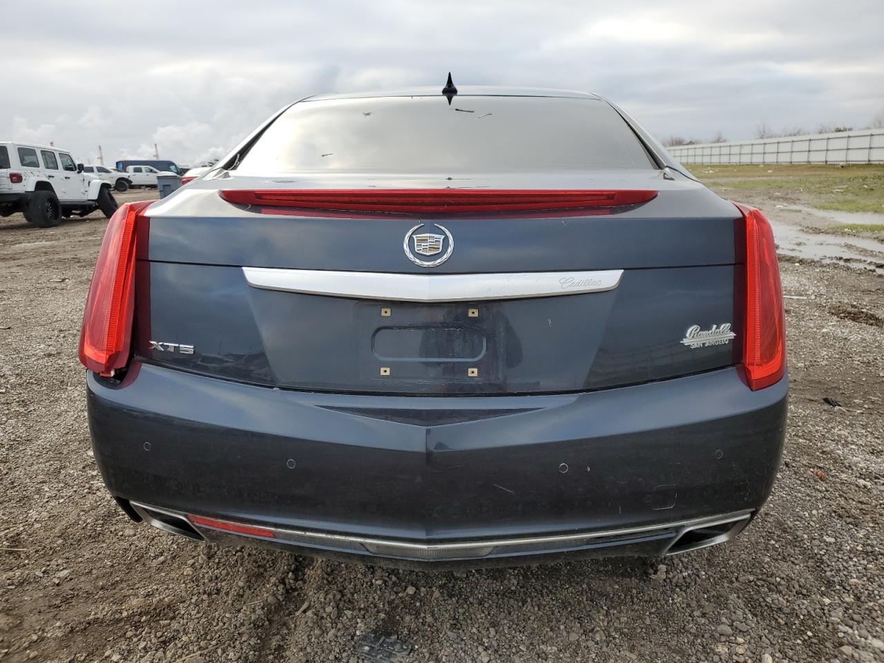 2013 Cadillac XTS - Image 6