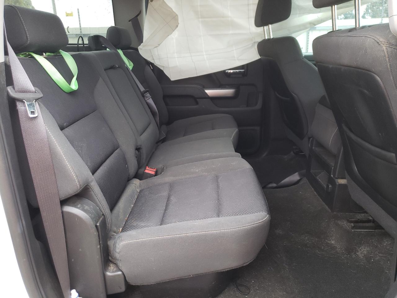 2015 Chevrolet Silverado - Image 10