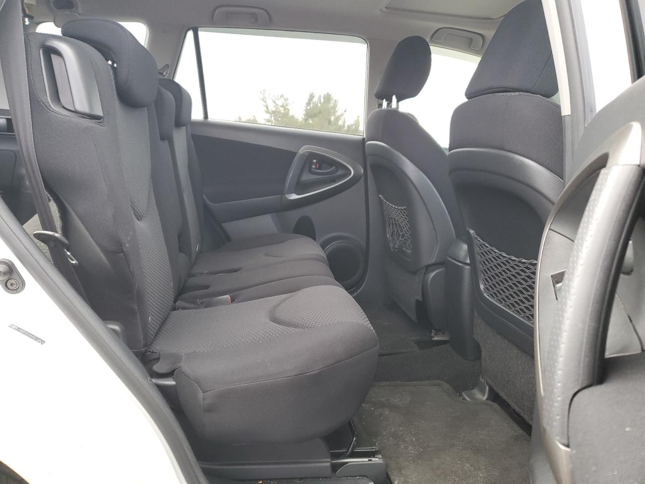 2009 Toyota RAV 4 - Image 12