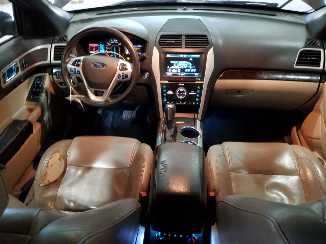 2011 Ford Explorer - Image 8