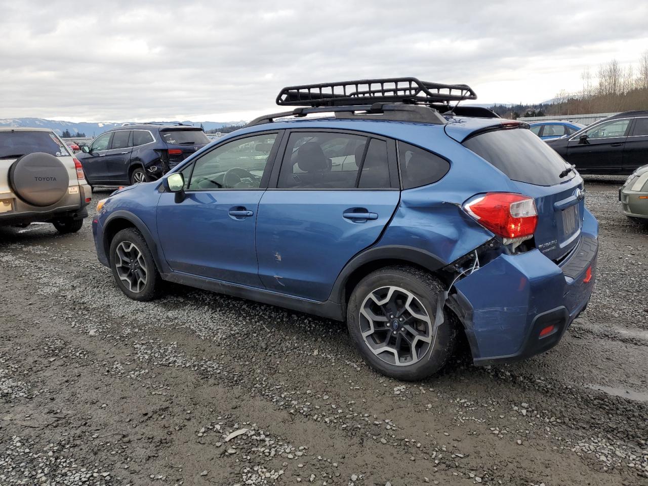 2016 Subaru XV - Image 2
