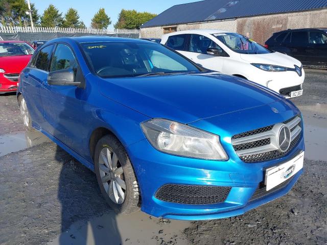 2015 MERCEDES BENZ A180 BLUE-