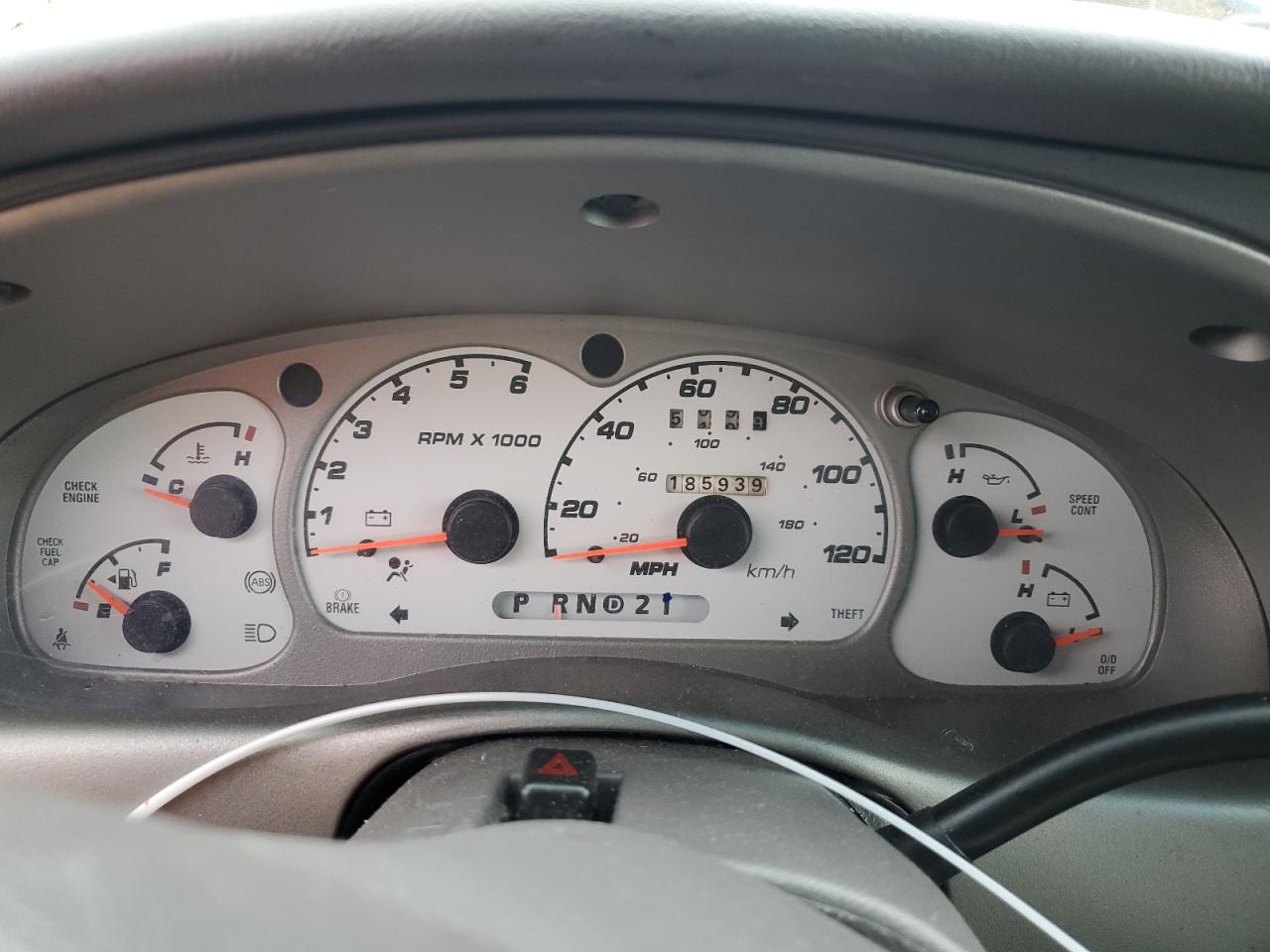 2002 Ford Explorer - Image 9