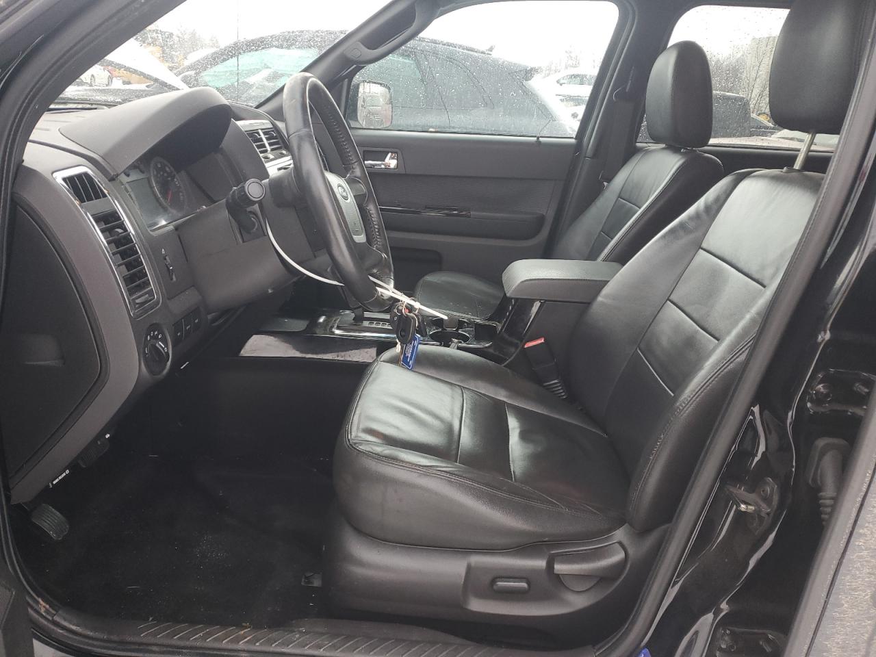 2010 Ford Escape - Image 7