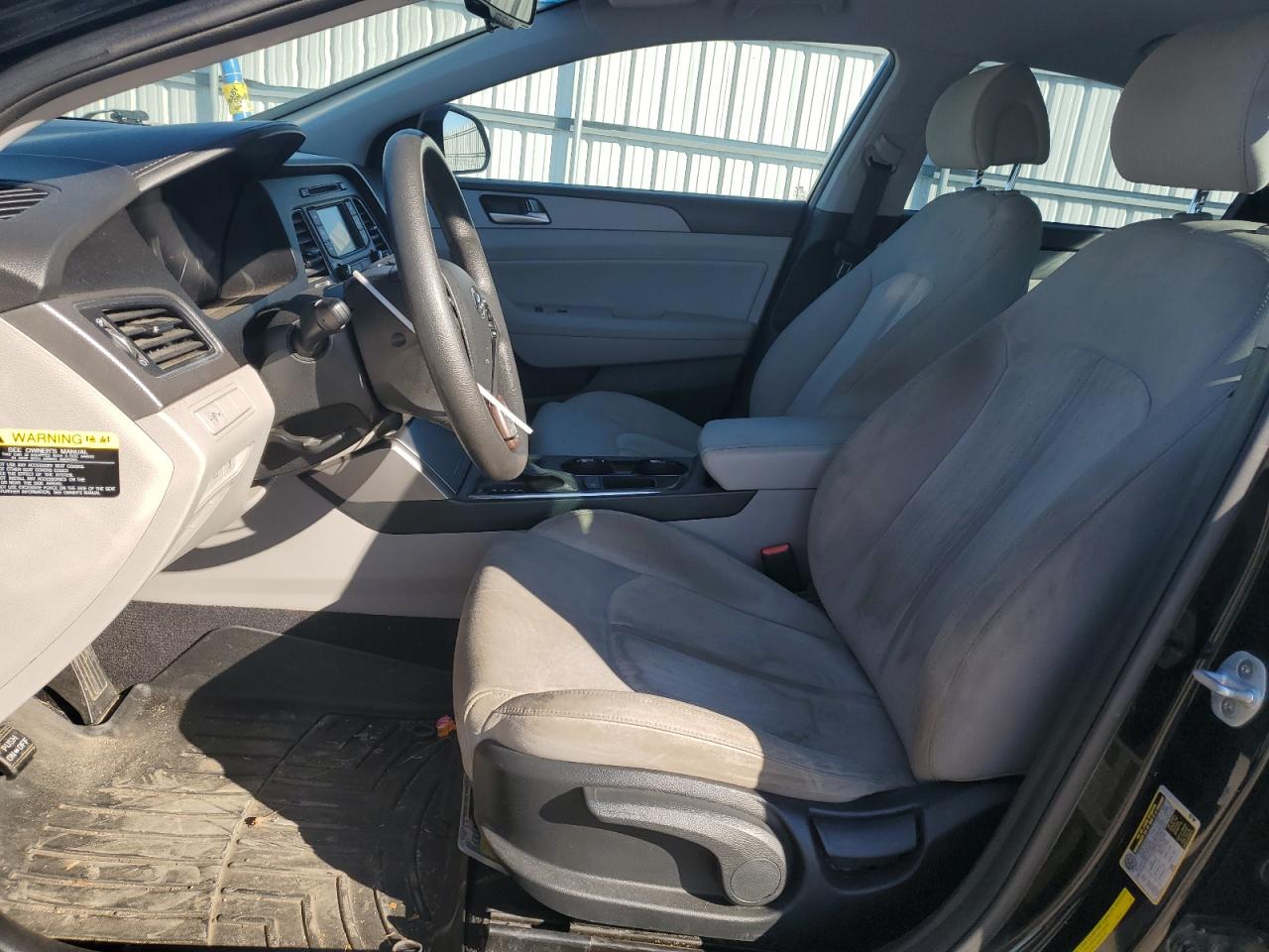 2016 Hyundai Sonata - Image 7