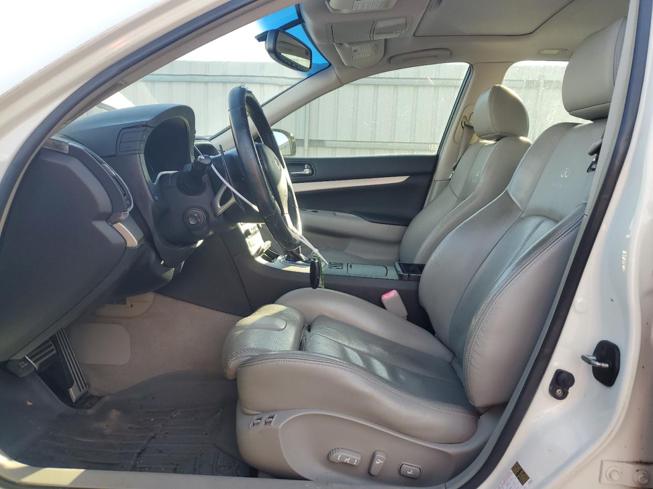 2008 Infiniti G - Image 7