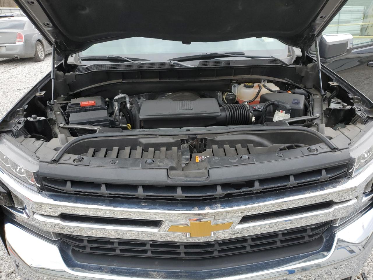 2021 Chevrolet Silverado - Image 11