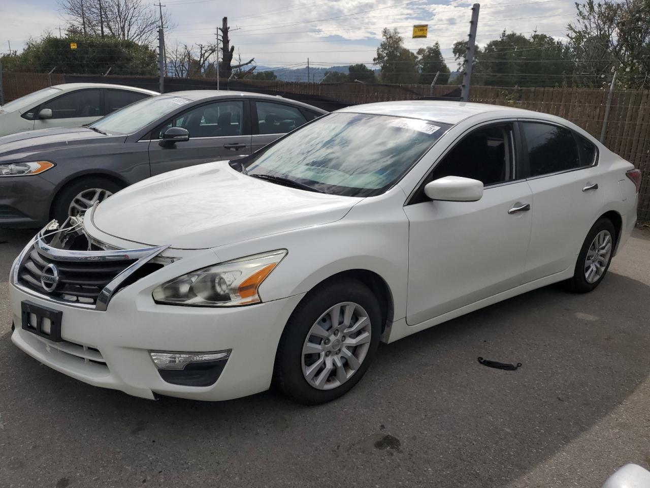 2015 Nissan Altima - Image 1