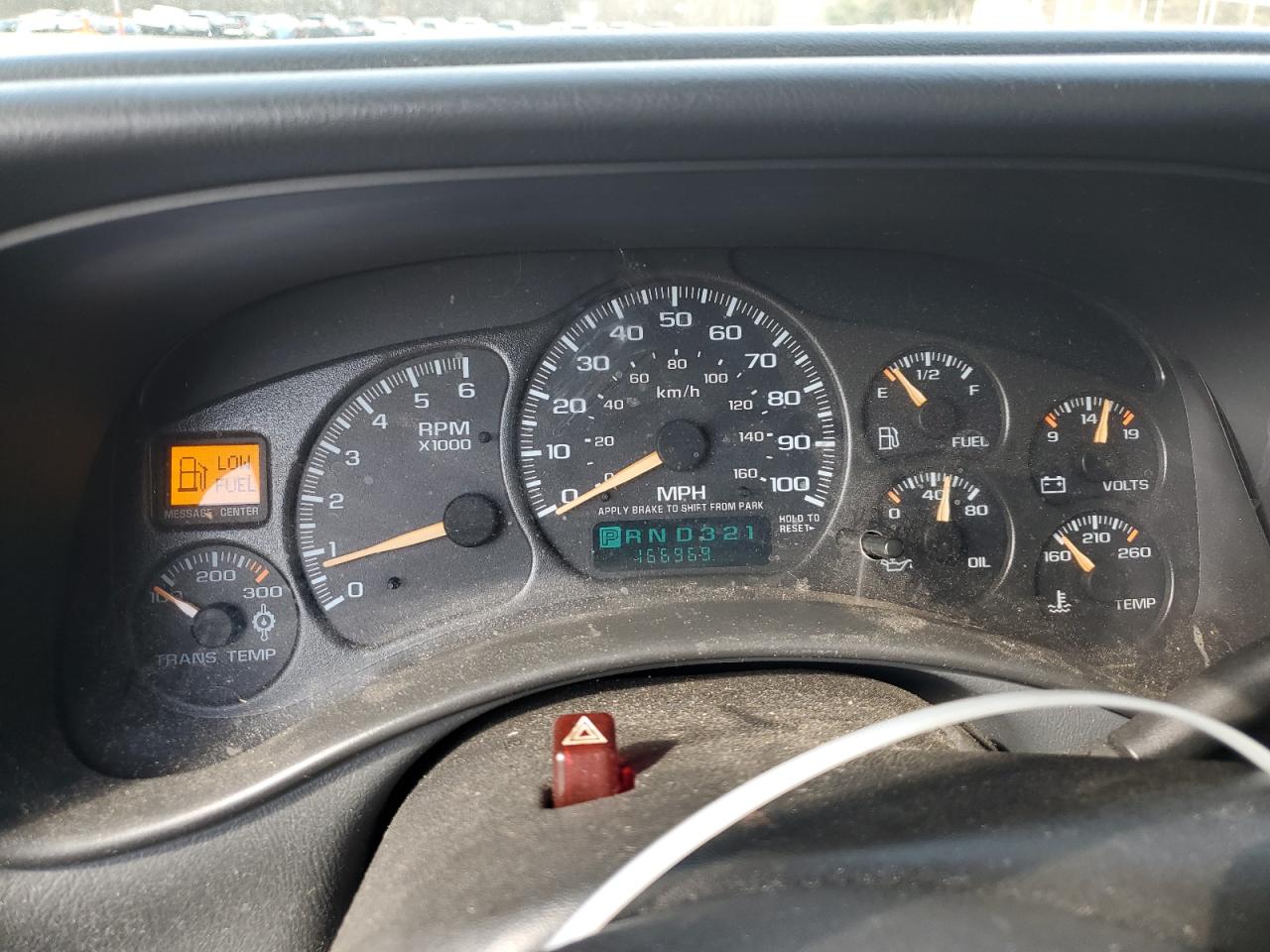 2002 Chevrolet Silverado - Image 9