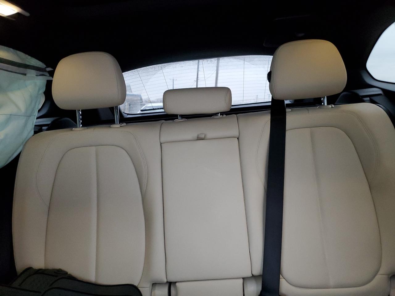 2017 BMW X1 - Image 10
