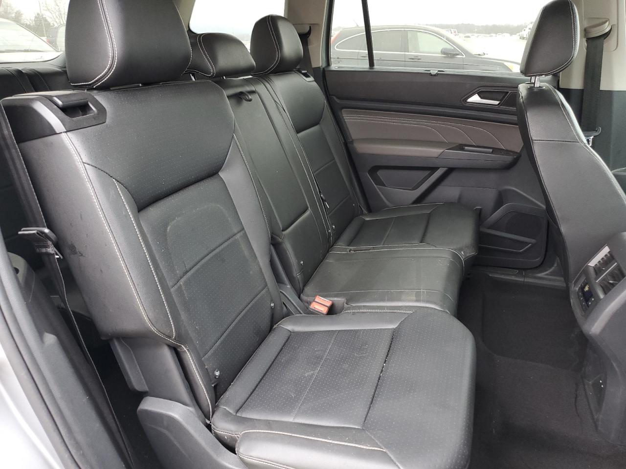 2021 Volkswagen Atlas - Image 11