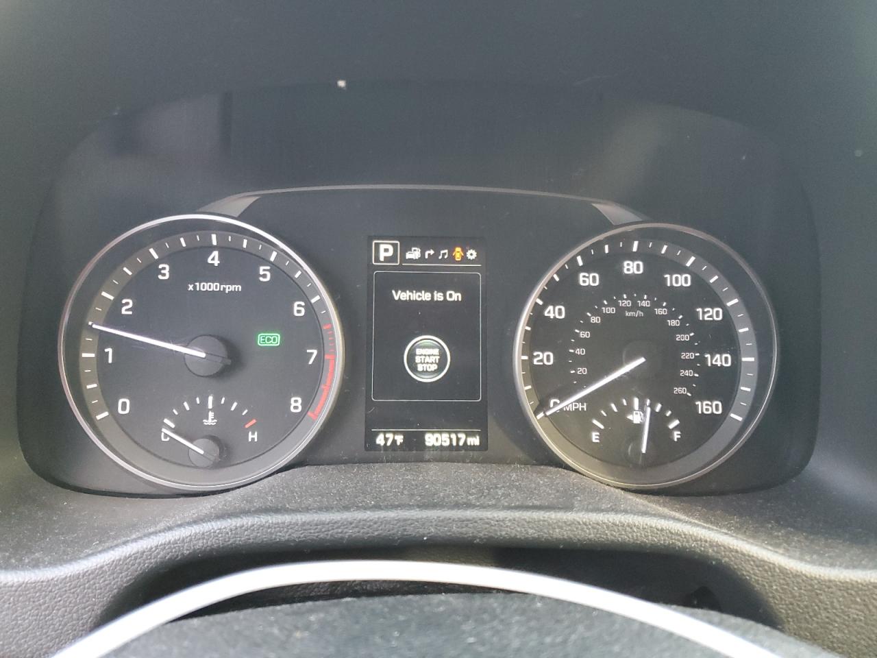 2017 Hyundai Elantra - Image 9