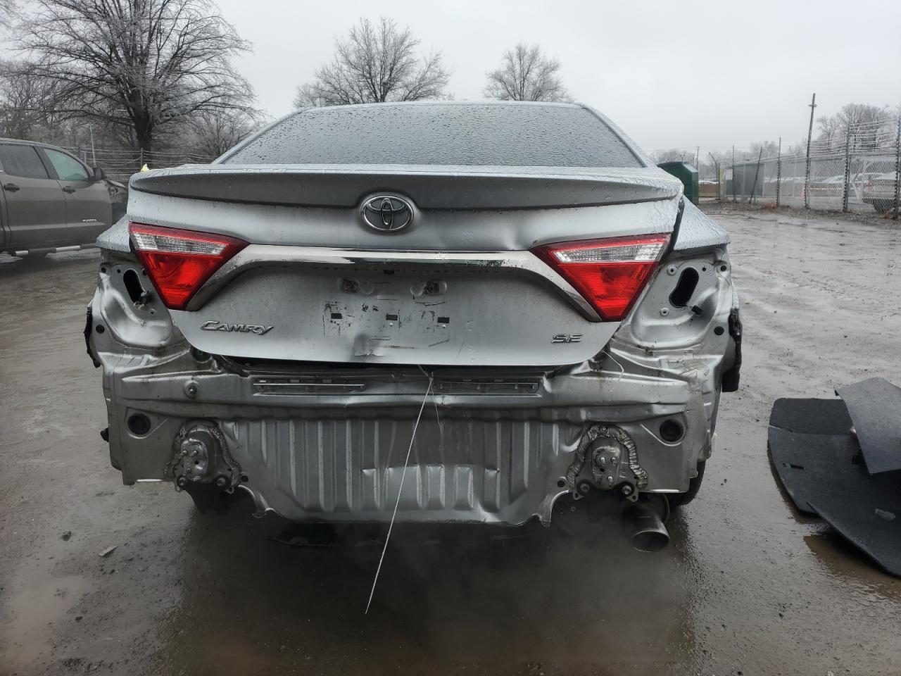 2016 Toyota Camry - Image 6