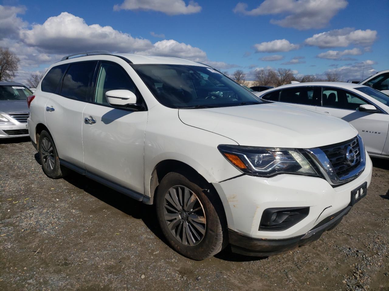 5N1DR2MM1JC671172 NISSAN PATHFINDER 2018