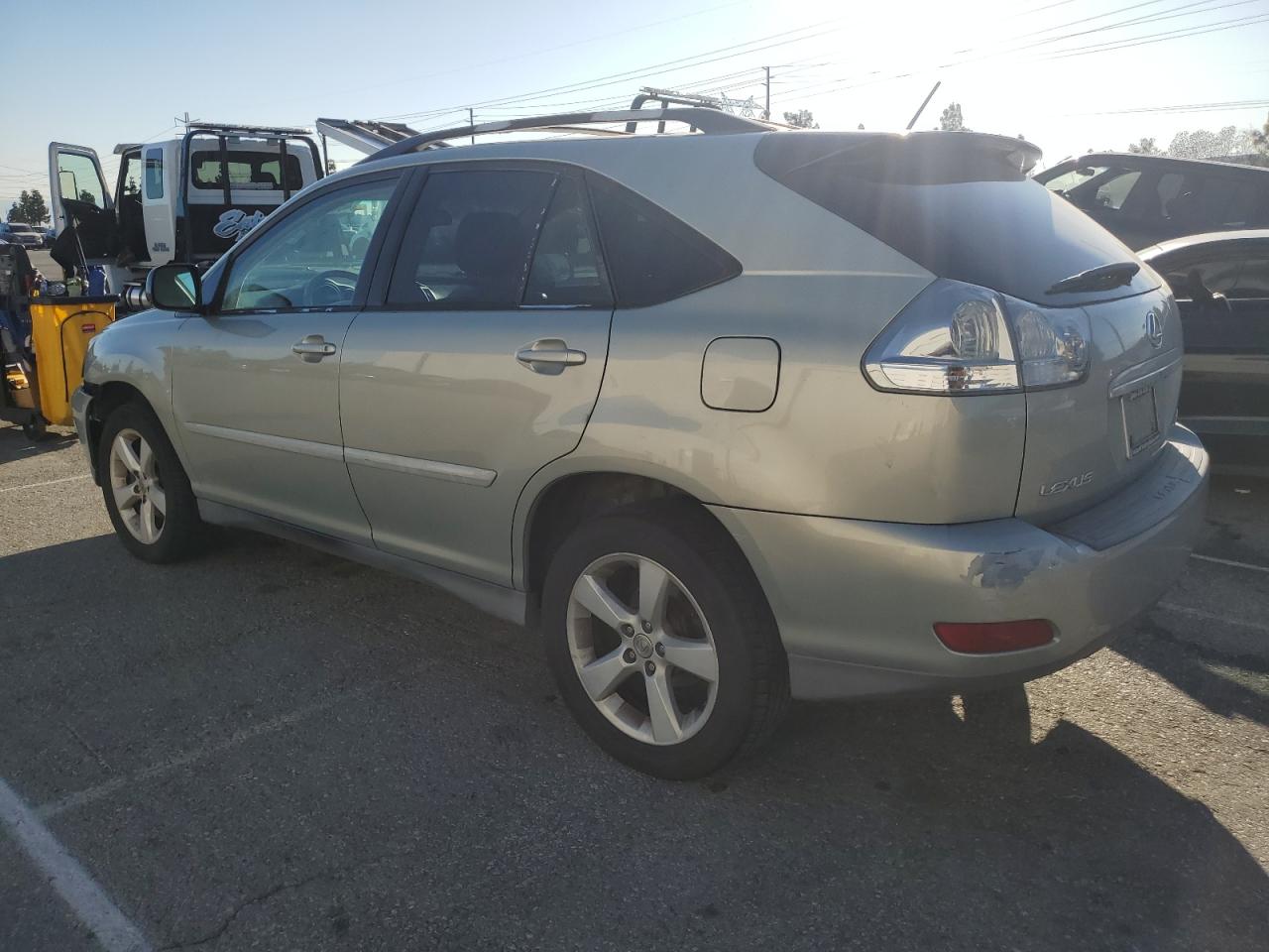 2004 Lexus RX - Image 2