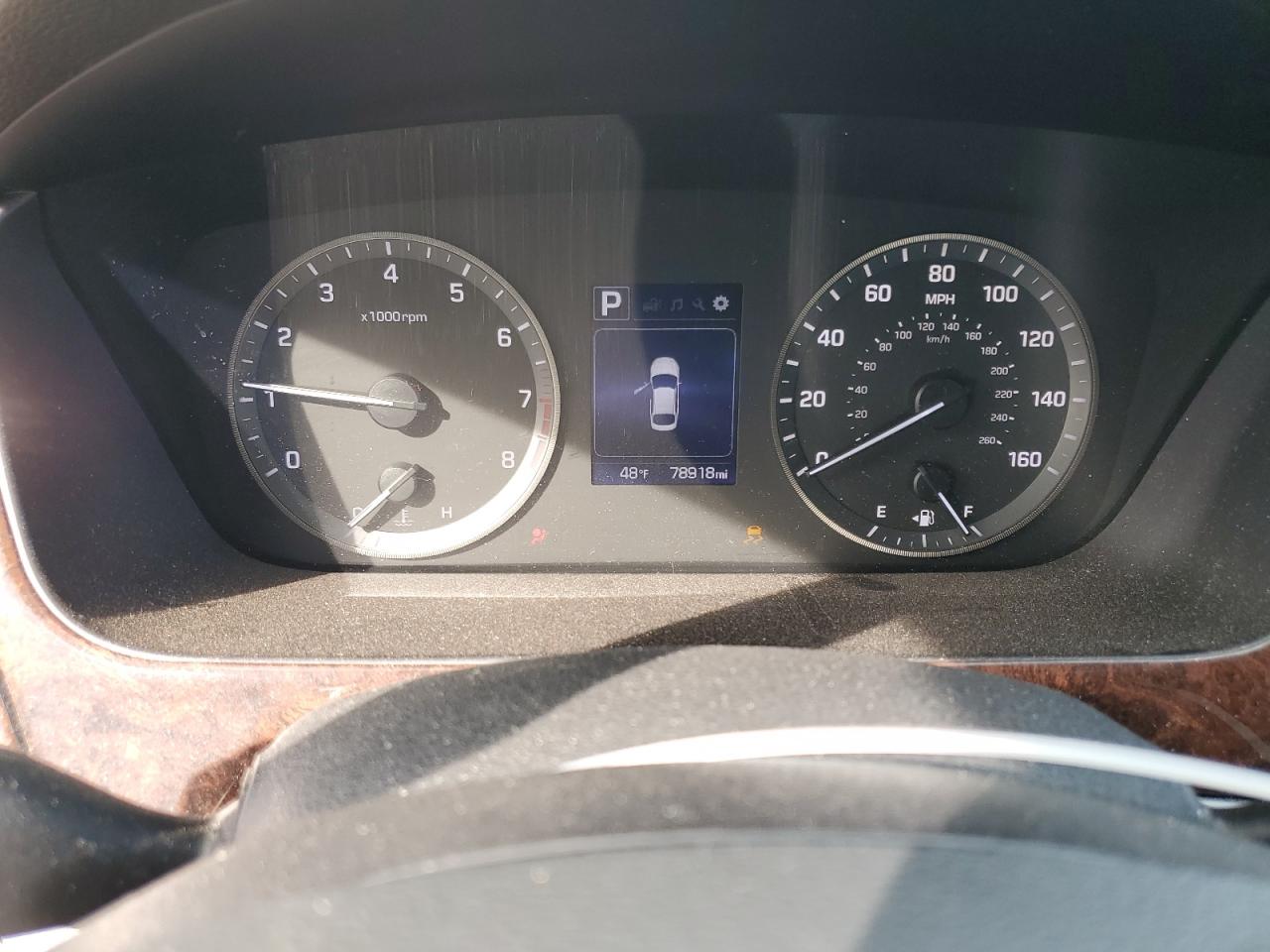 2017 Hyundai Sonata - Image 9